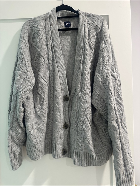 GAP Sweaters - GAP Light Gray Cable Knit Button-Front Cardigan